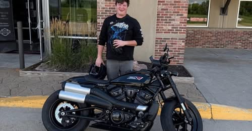 Omaha Mourns the Tragic Loss of 34-Year-Old Joshua Perrin, Victim of Fatal Tuesday Night Shooting